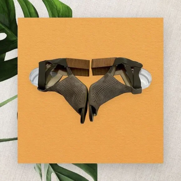 Marc Fisher Gabie Heels Grey Taupe Suede Cutout Block Heel Open Toe Cage Size 8M - Picture 7 of 13